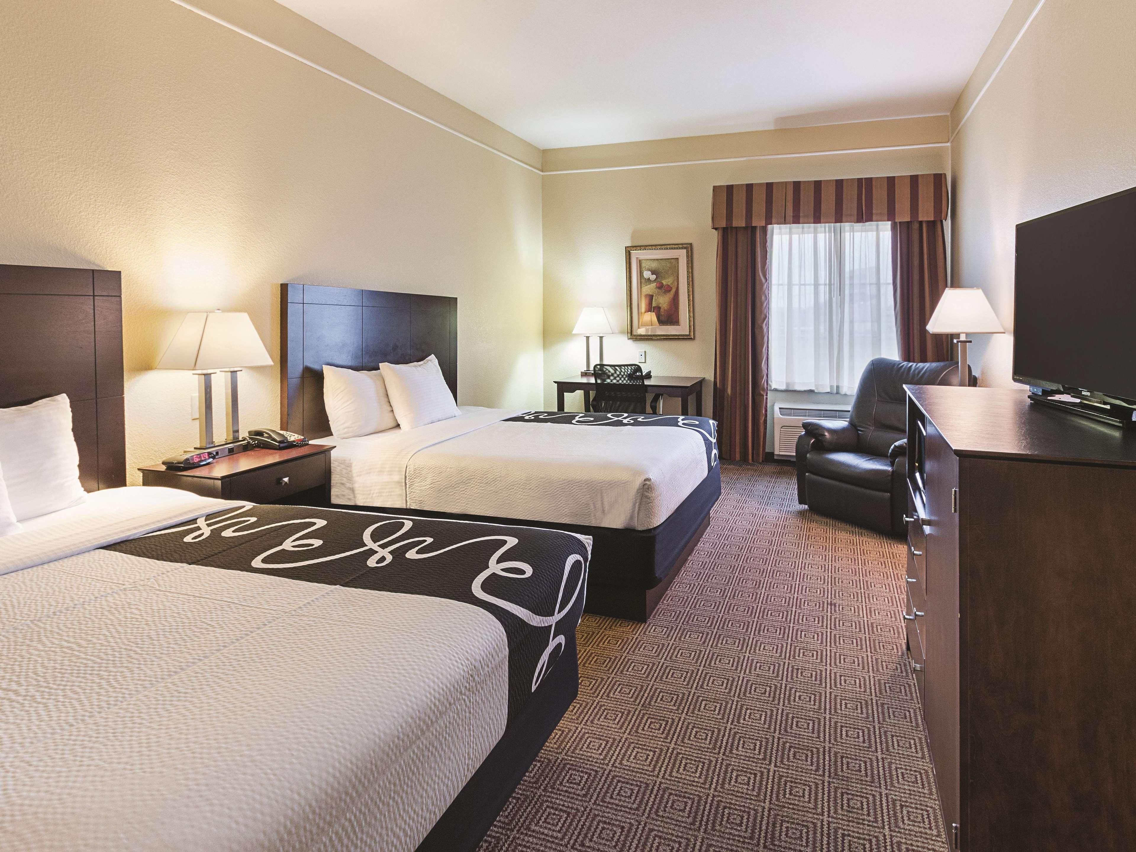 La Quinta By Wyndham Waxahachie Hotel Buitenkant foto