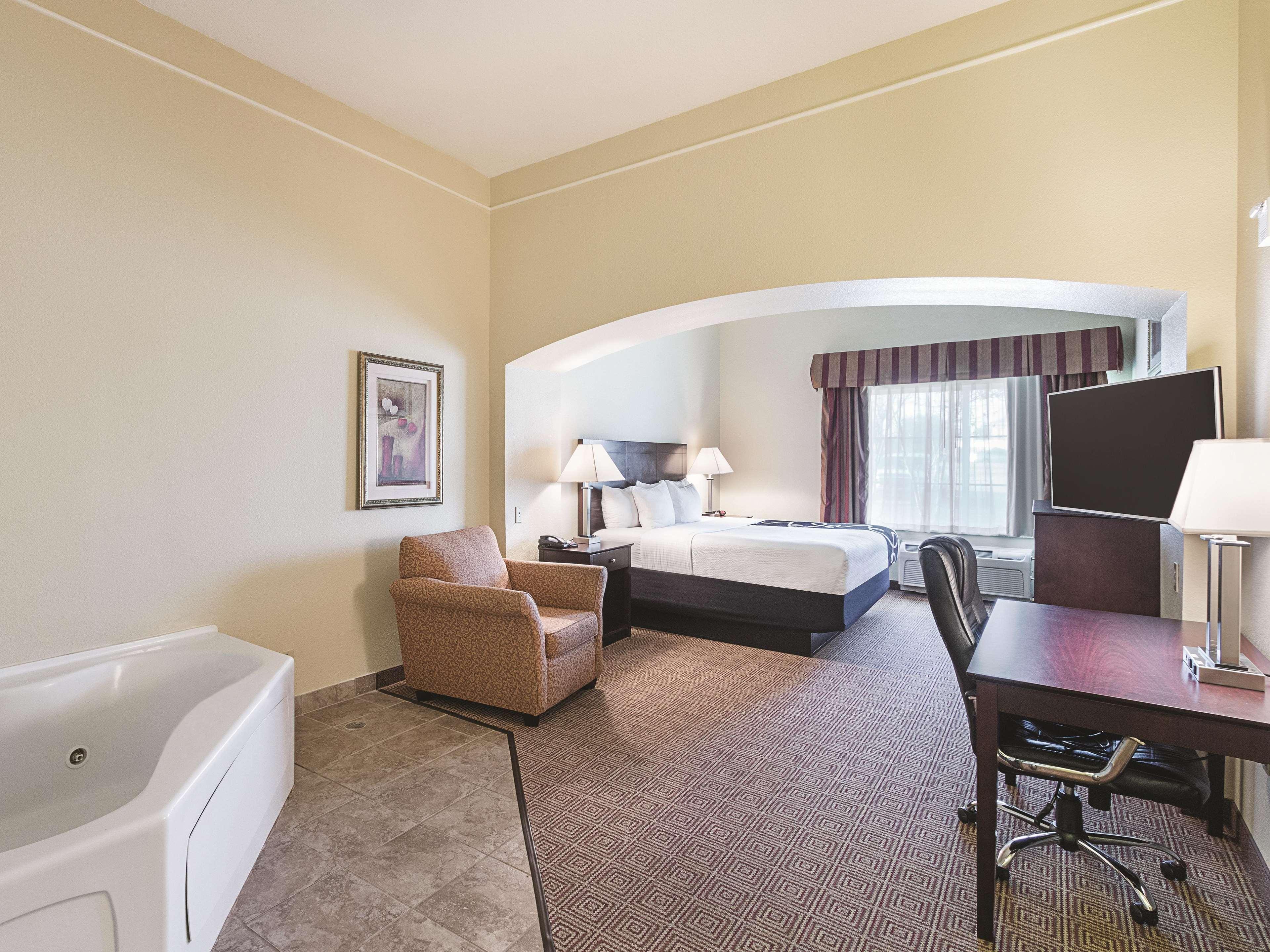 La Quinta By Wyndham Waxahachie Hotel Buitenkant foto