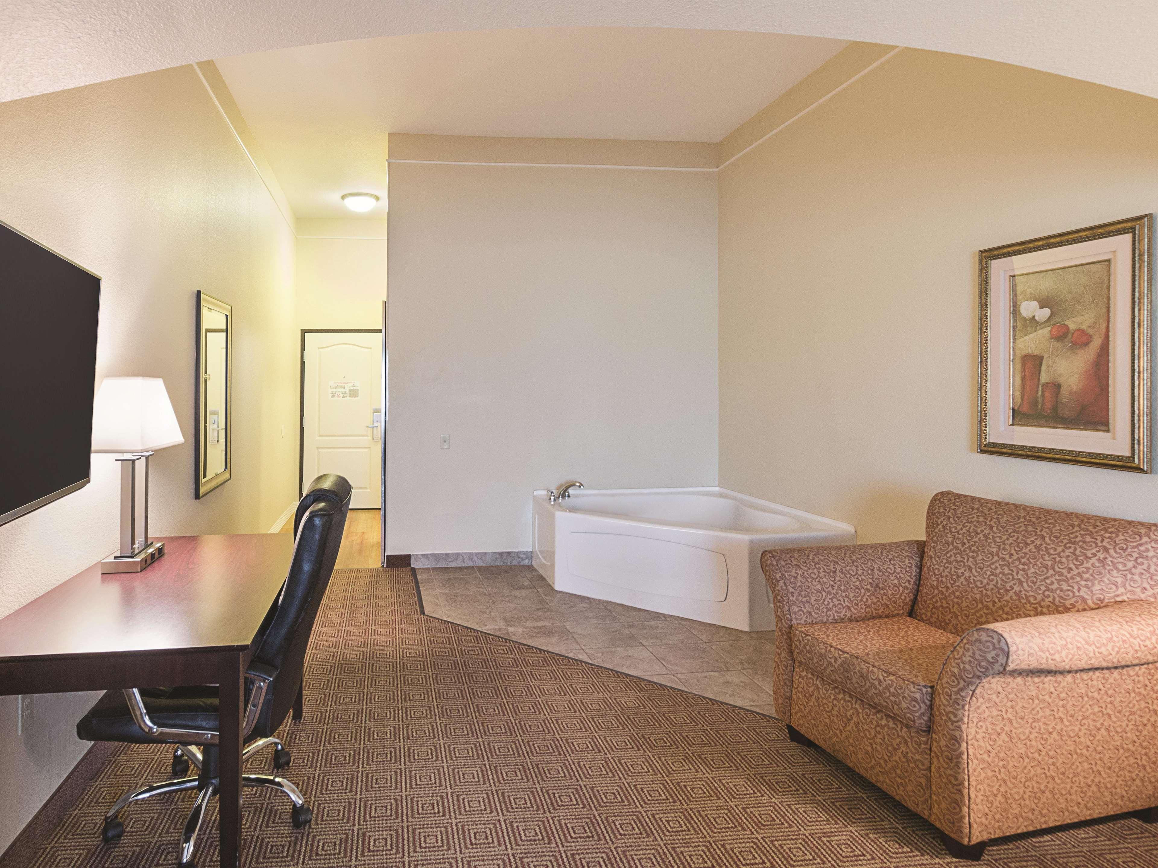 La Quinta By Wyndham Waxahachie Hotel Buitenkant foto