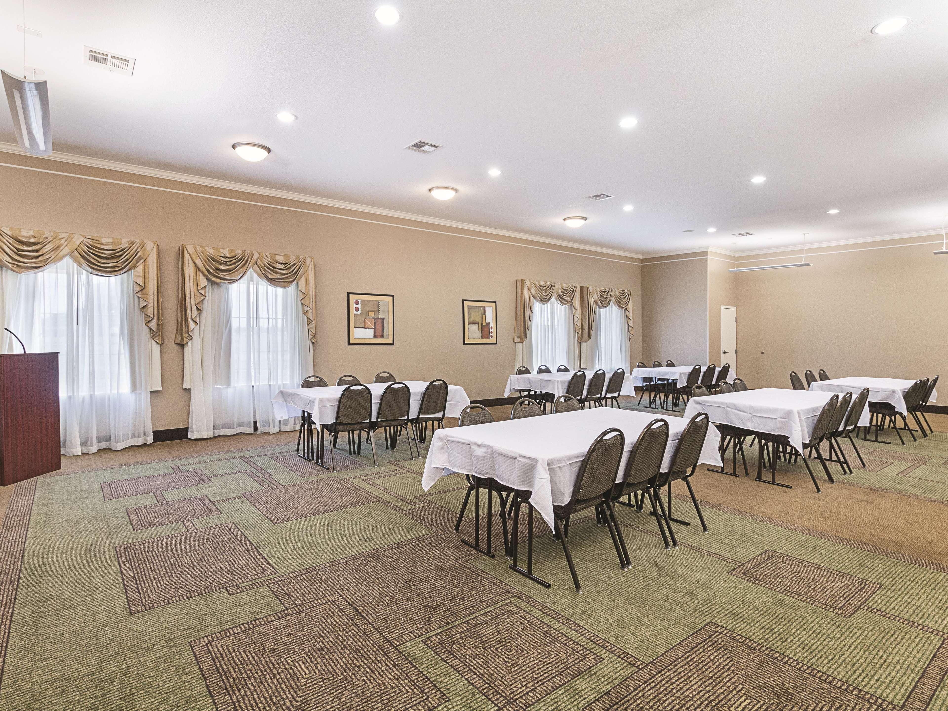 La Quinta By Wyndham Waxahachie Hotel Buitenkant foto