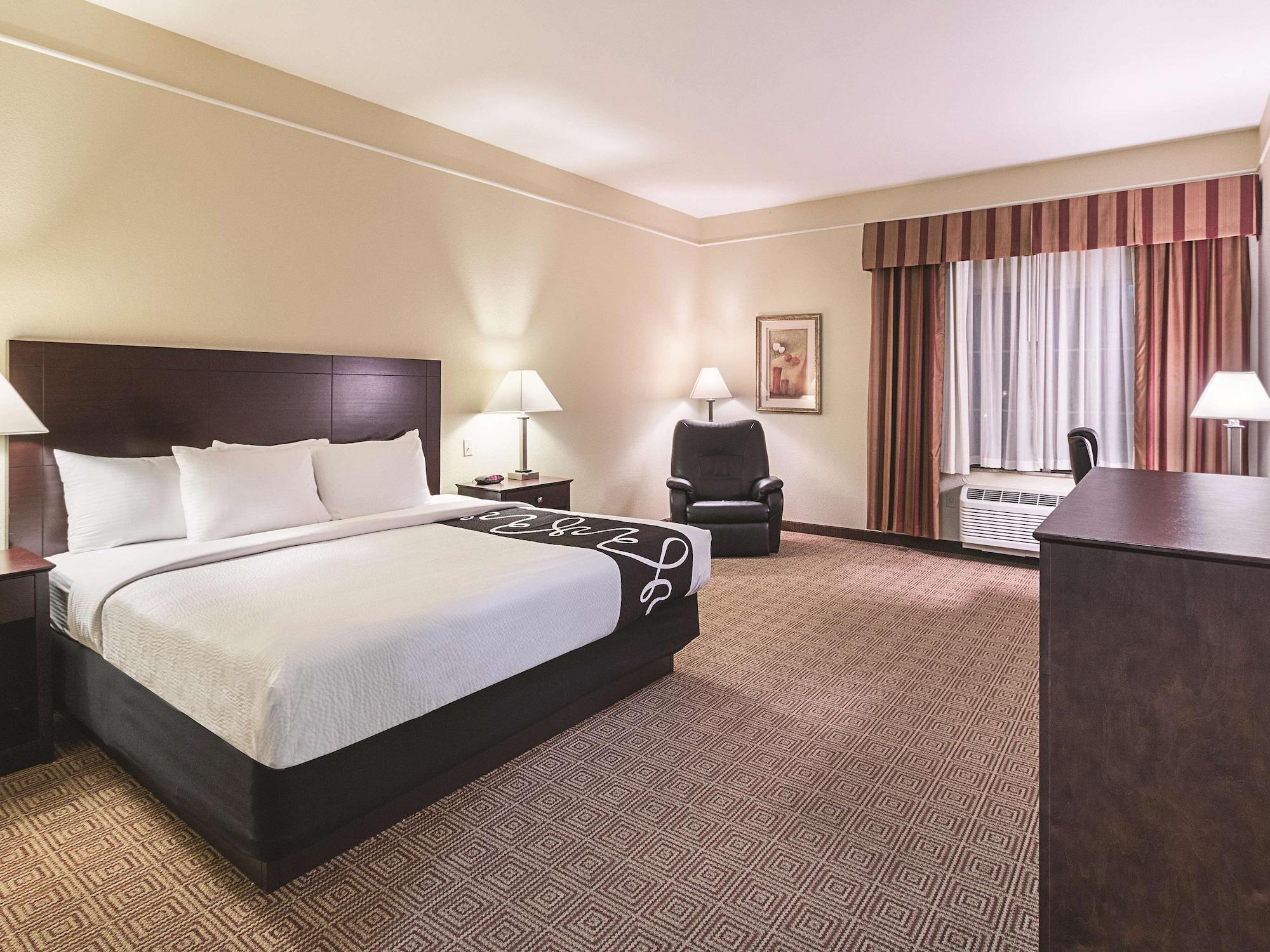 La Quinta By Wyndham Waxahachie Hotel Buitenkant foto