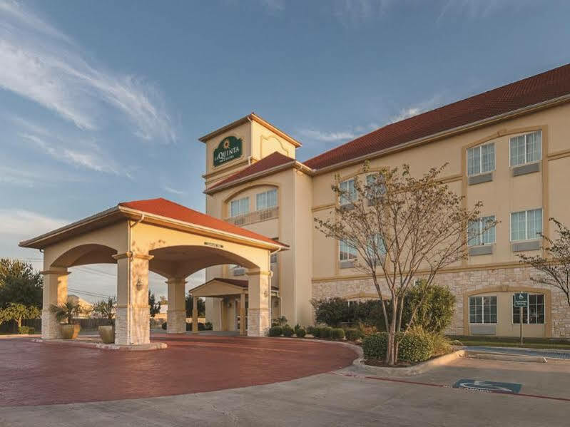 La Quinta By Wyndham Waxahachie Hotel Buitenkant foto